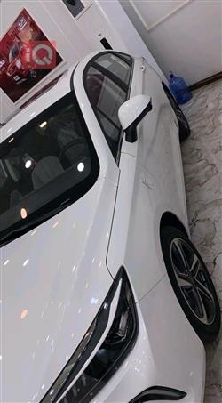 بایک U5 پڵەس